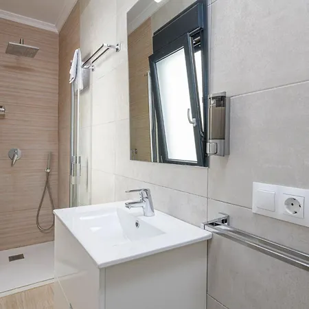 Nueva 22 In By Solaga Homes * Nerja