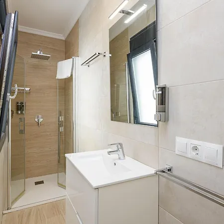 Nueva 22 In By Solaga Homes