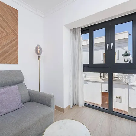 Nueva 22 In By Solaga Homes Apartmán