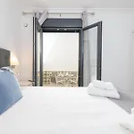 Nueva 22 In By Solaga Homes Διαμέρισμα