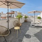 Διαμέρισμα Nueva 22 In By Solaga Homes