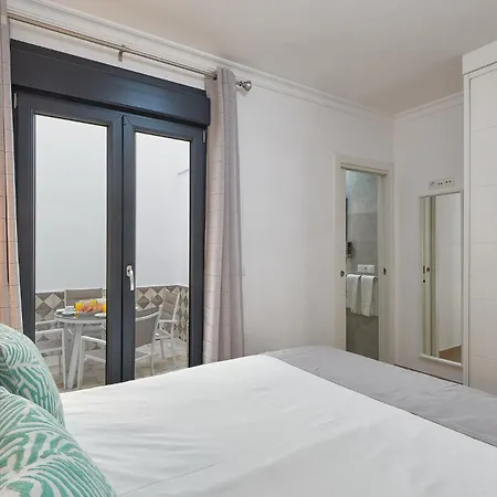 Nueva 22 In By Solaga Homes *