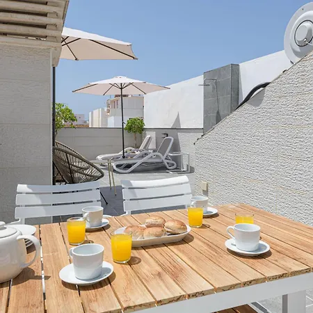 Apartamento Nueva 22 In By Solaga Homes *