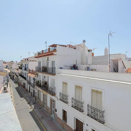 Nueva 22 In By Solaga Homes *