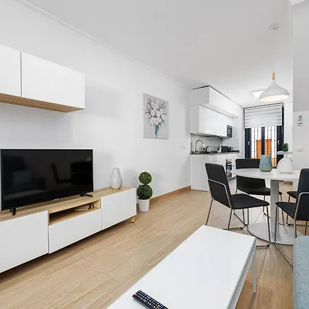 Daire Nueva 22 In By Solaga Homes Nerja