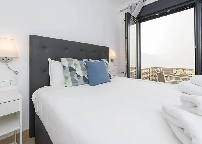 Daire Nueva 22 In By Solaga Homes Nerja